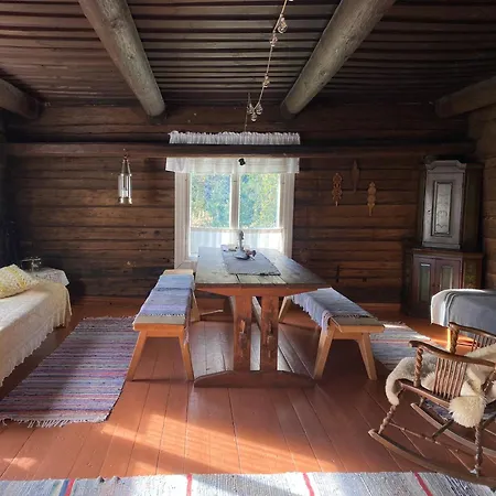 Apartamento Pihlaja-ahon Alpakkalomat *