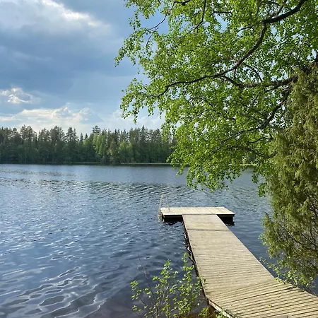 Pihlaja-ahon Alpakkalomat Apartmán Juva